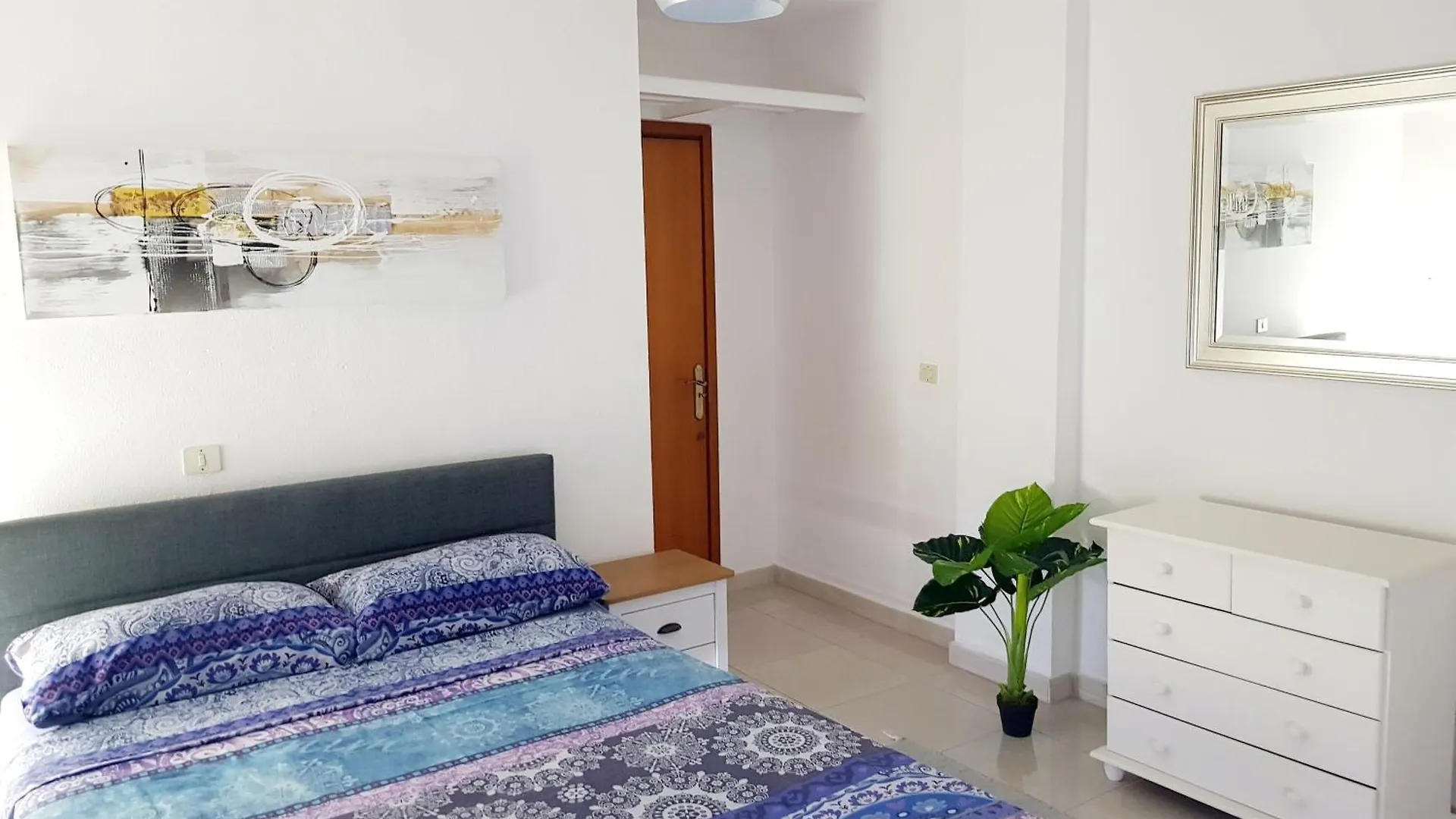 Taurus Apartment Playa de las Americas