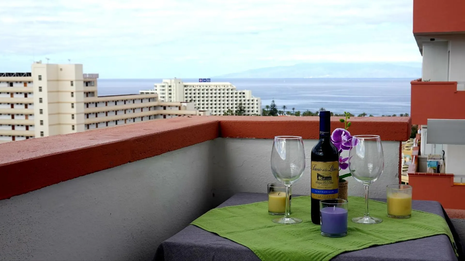 Taurus Apartment Playa de las Americas